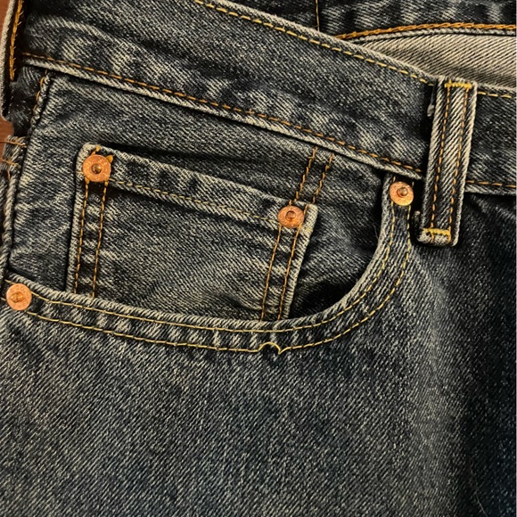 ⭐️ 3/$35 Men’s Levi’s 550 34x30 Relaxed Fit Jeans 100% Cotton Zip Fly Sz 34/30 - Picture 7 of 14